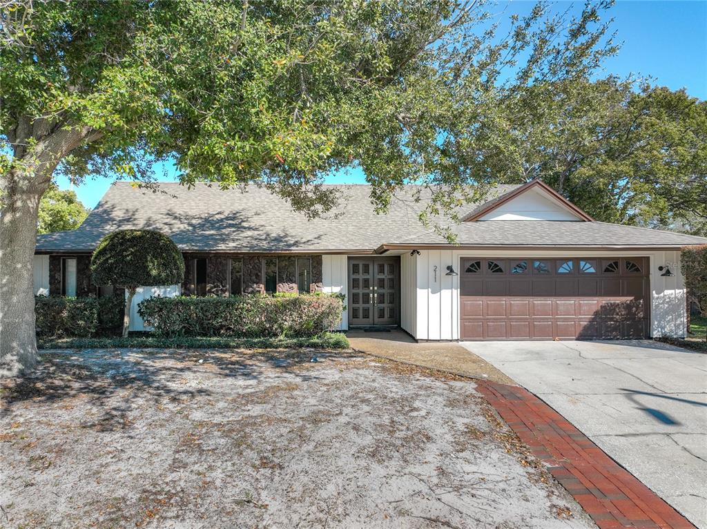 211 DOVERWOOD ROAD