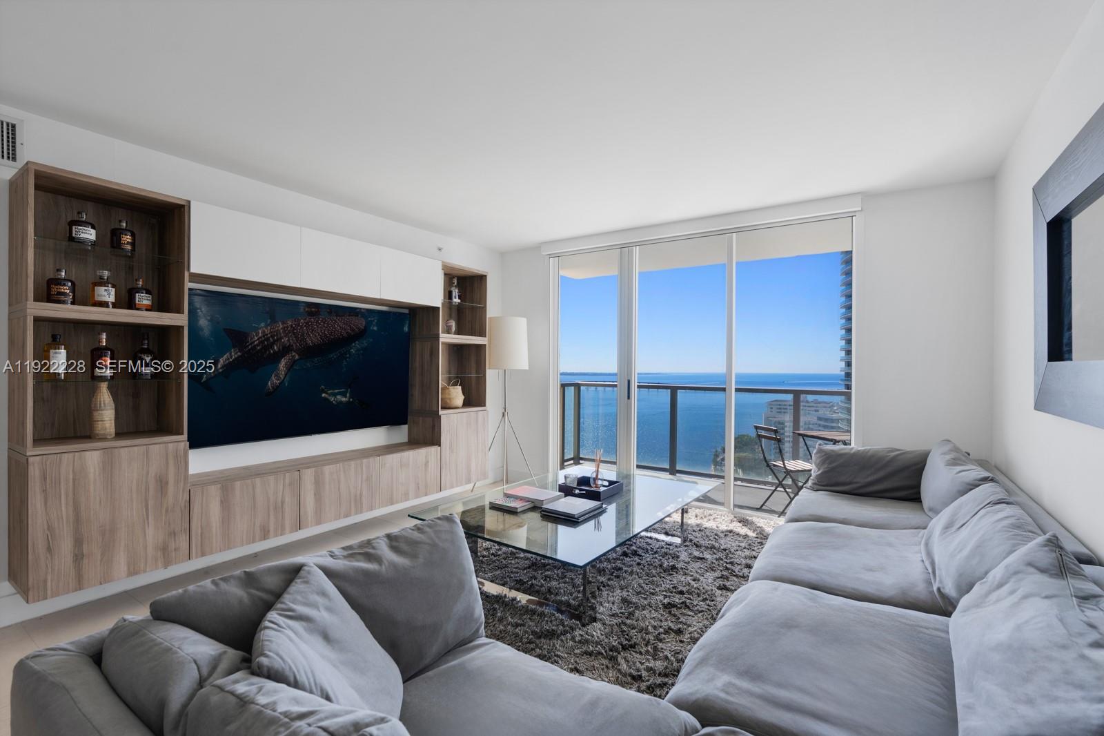 1155 Brickell Bay Dr # 2409, Miami FL 33131