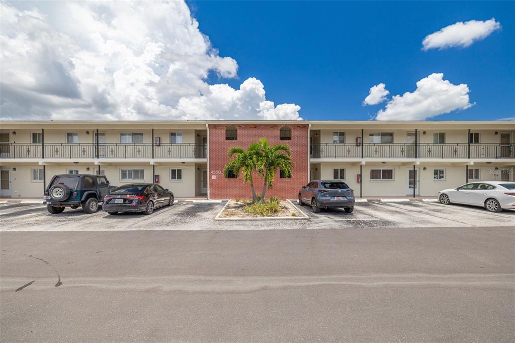 4550 OVERLOOK DRIVE NE UNIT 155