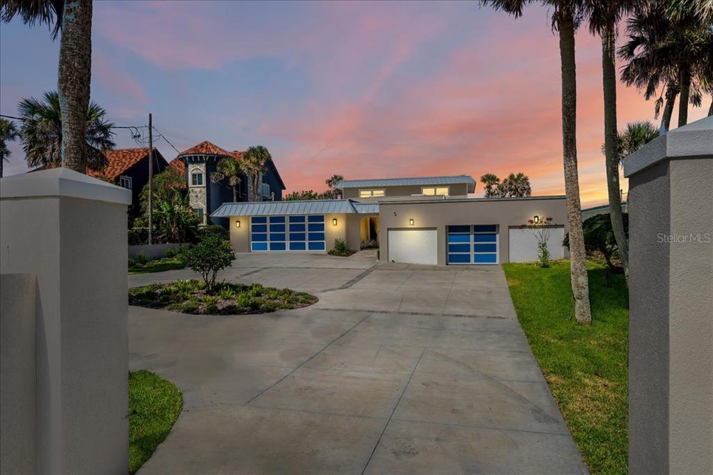 717 OCEAN SHORE BOULEVARD, ORMOND BEACH, FL — photo 2 of 30