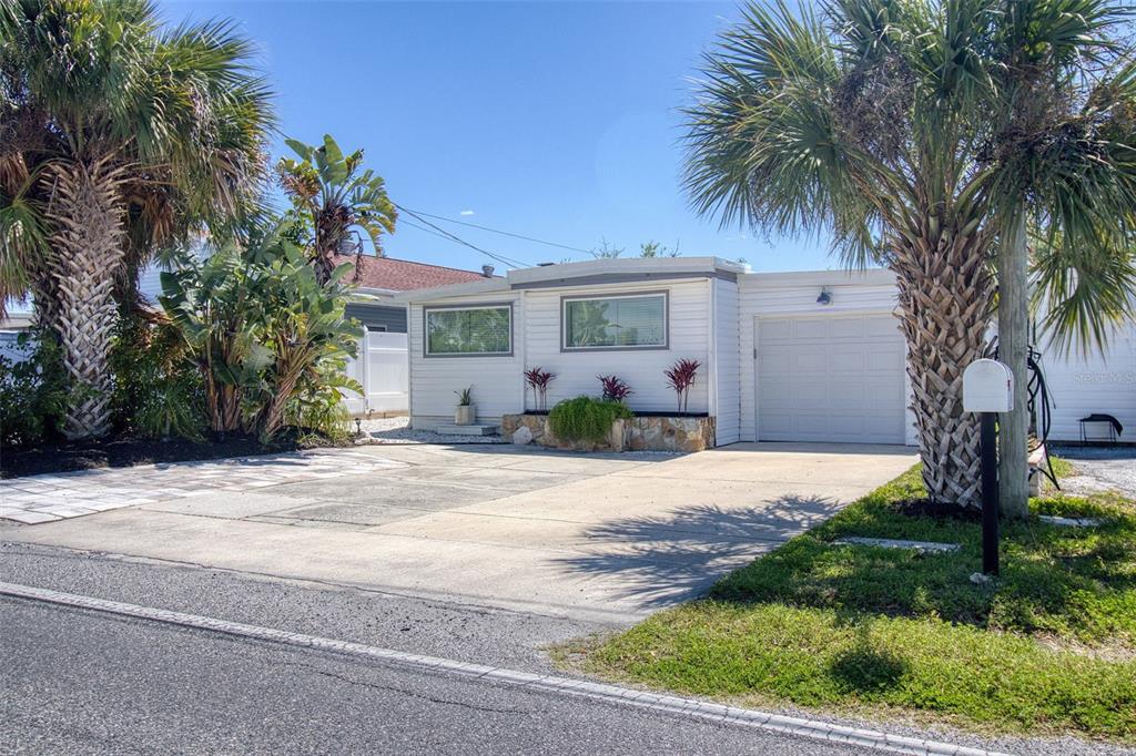 6820 SEA RANCH DRIVE, HUDSON, FL — photo 2 of 30