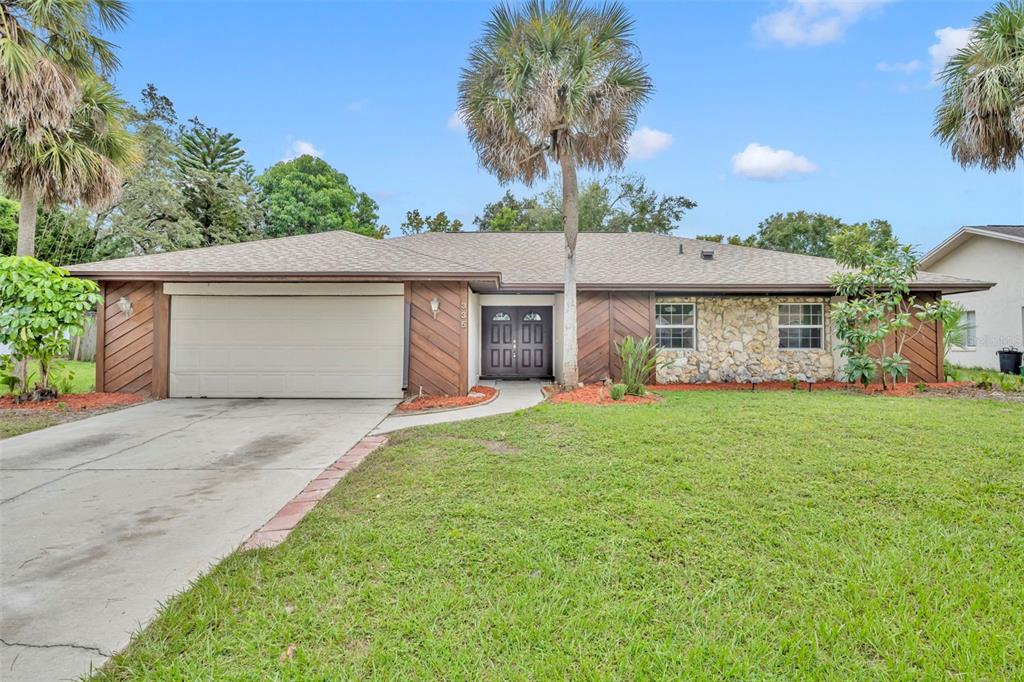 335 SANDPIPER DRIVE