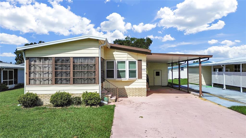 4909 FOXWOOD LAKE DR