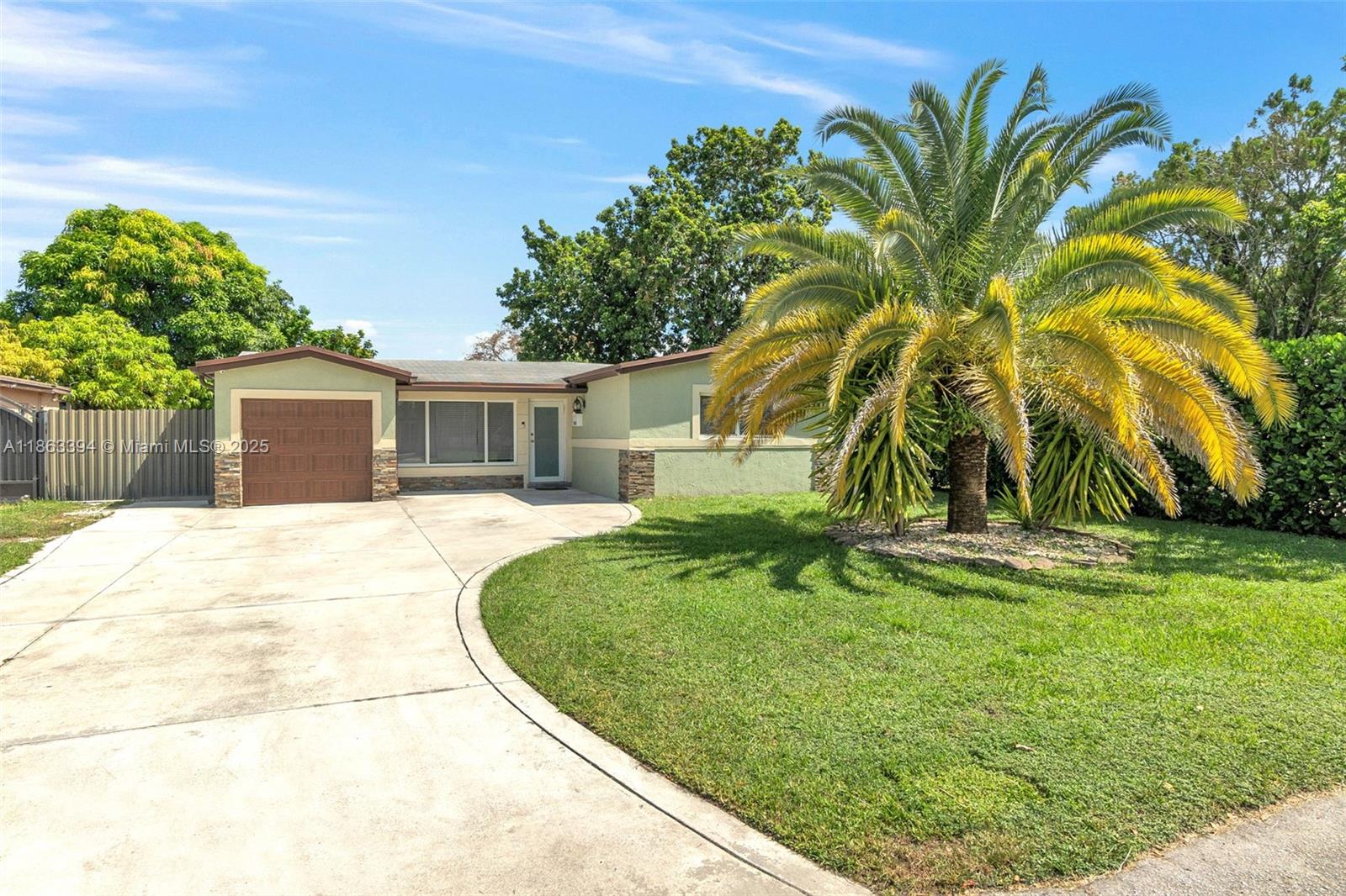 7401 Ramona St, Miramar FL 33023