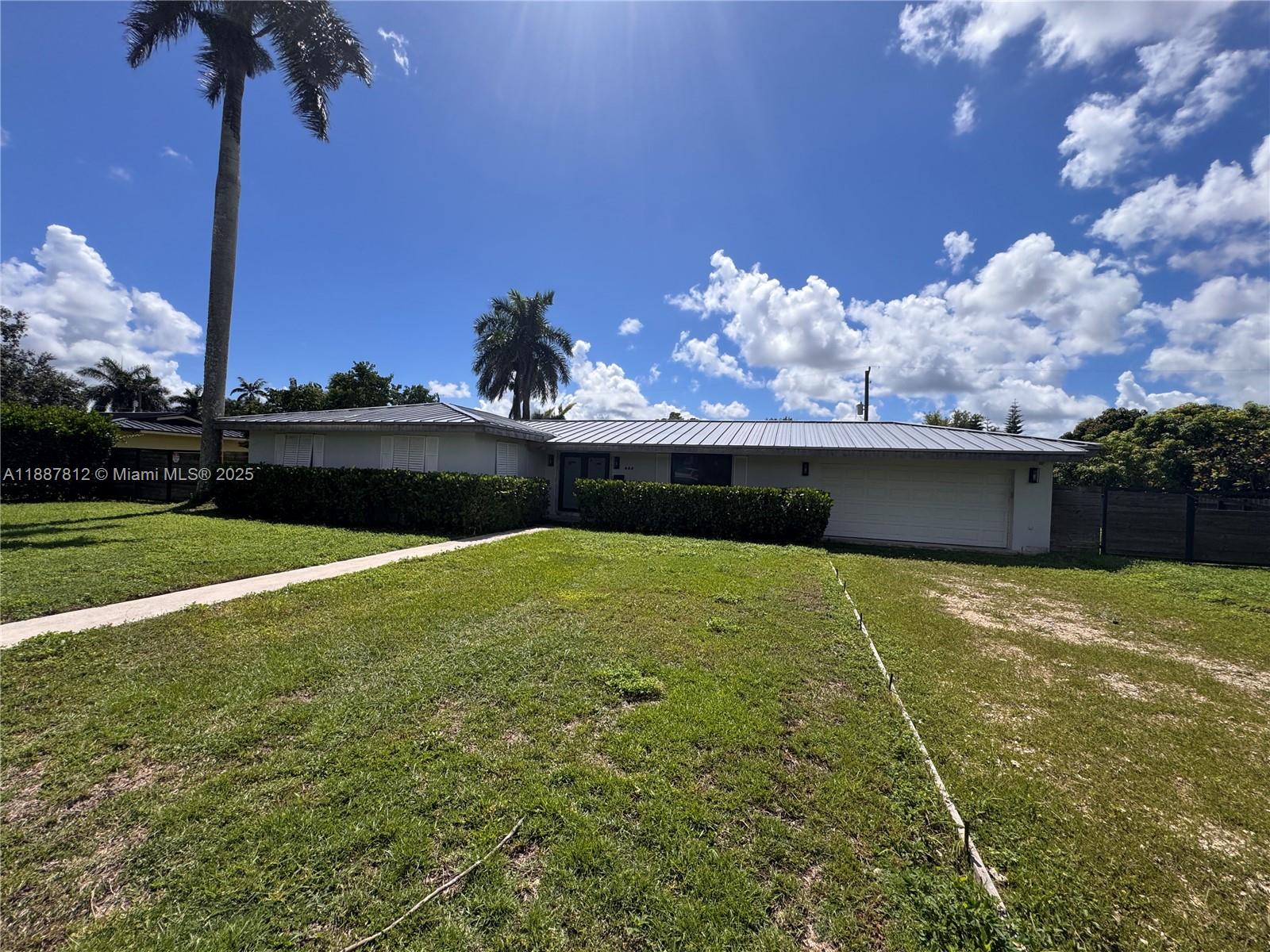 444 NW 21st St, Homestead FL 33030