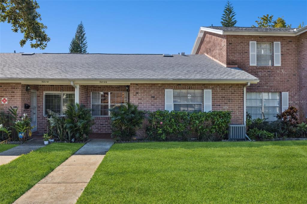 5866 LA COSTA DRIVE