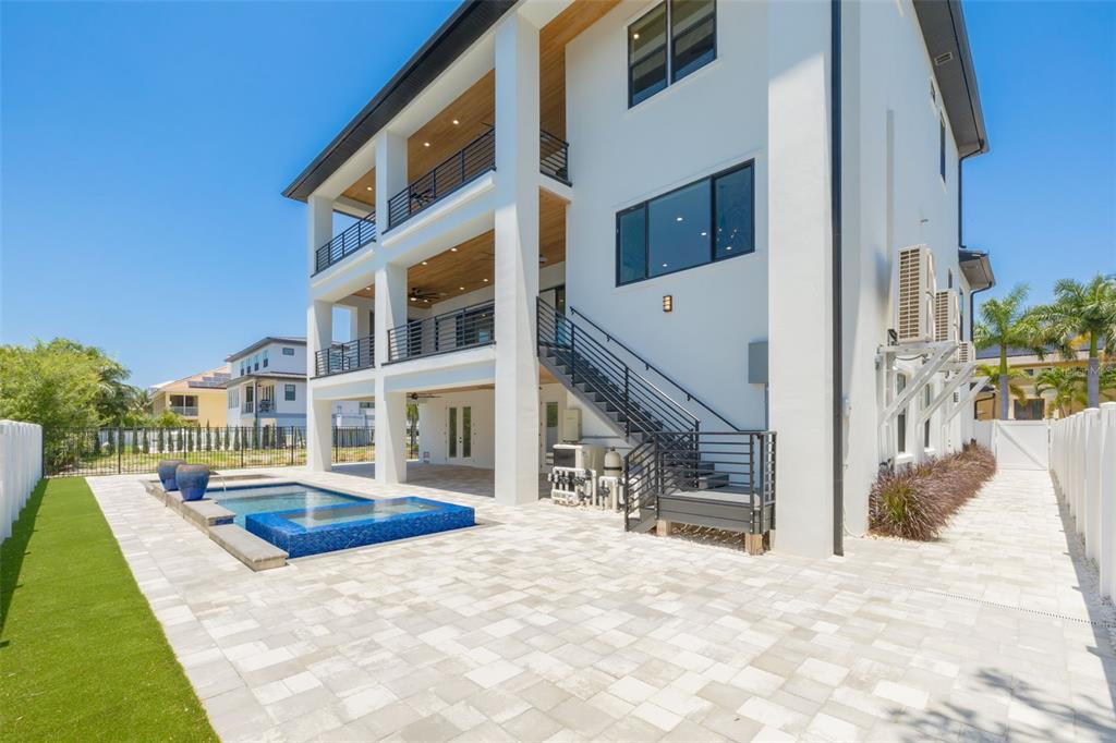 6012 KIPPS COLONY DRIVE E, GULFPORT, FL — photo 4 of 30