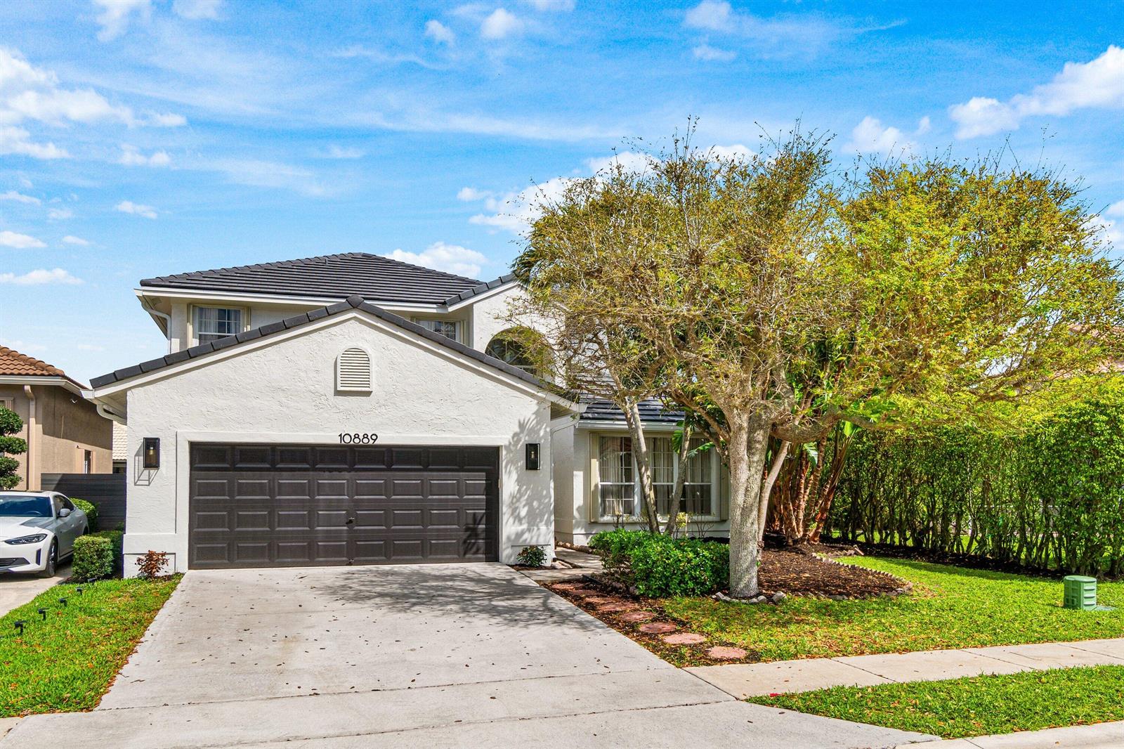 10889 Tamoron Lane, Boca Raton FL 33498