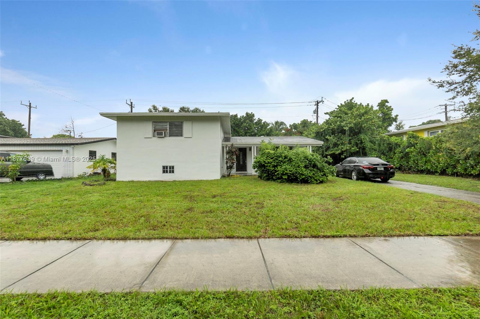 20400 NE 14th Ave, Miami FL 33179