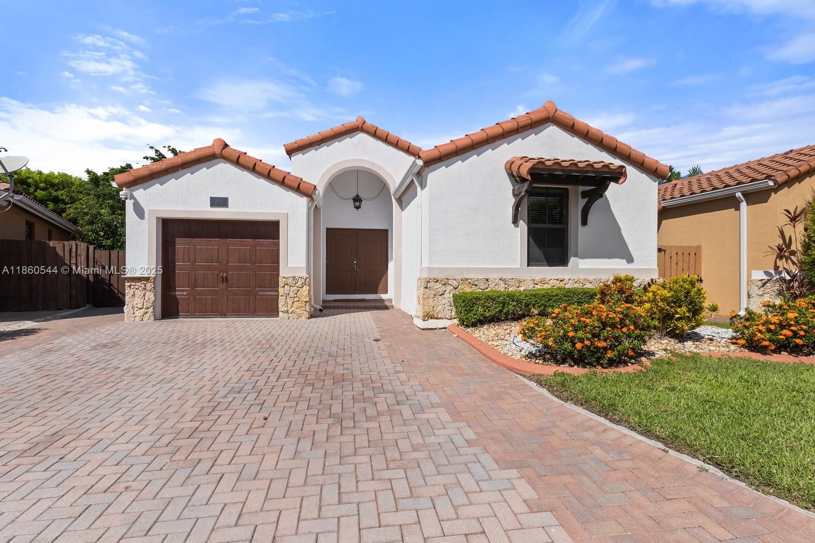 875 NW 97th Ct, Miami FL 33172
