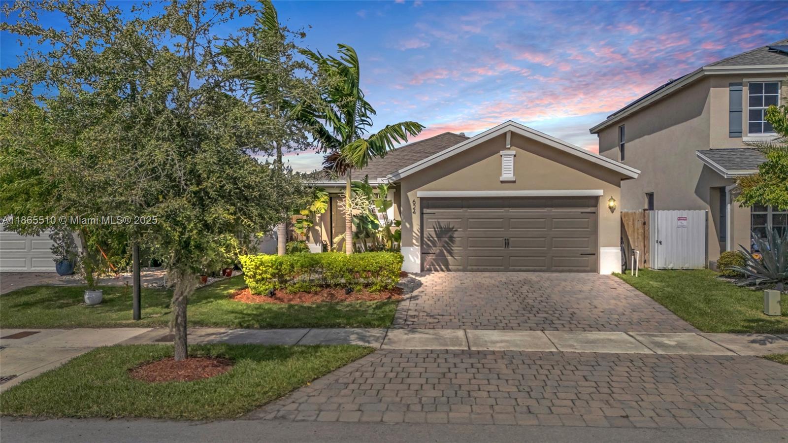 624 NE 5th Way, Florida City FL 33034