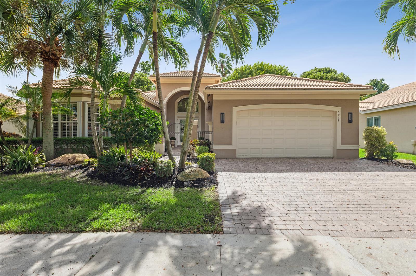 6934 Great Falls Circle, Boynton Beach FL 33437
