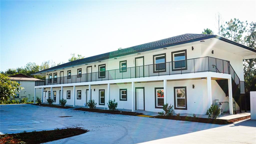 2201 CONWAY DRIVE UNIT 201