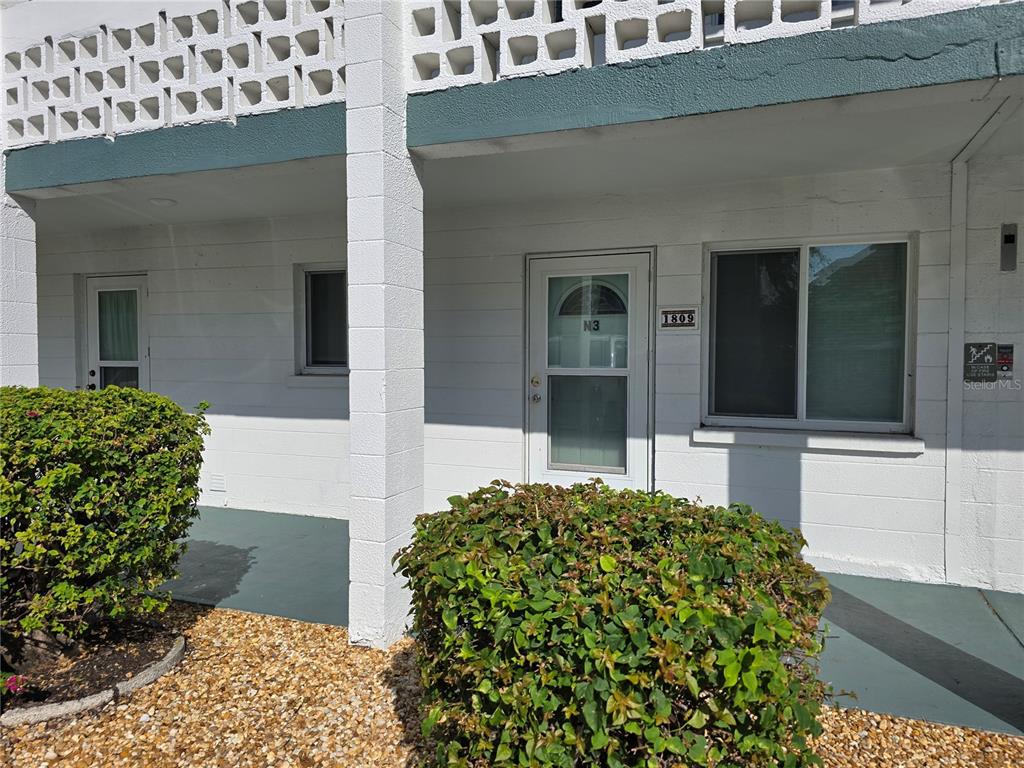 1809 RESTFUL DRIVE UNIT N3