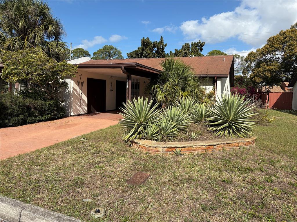 2068 SUNSET GROVE LANE