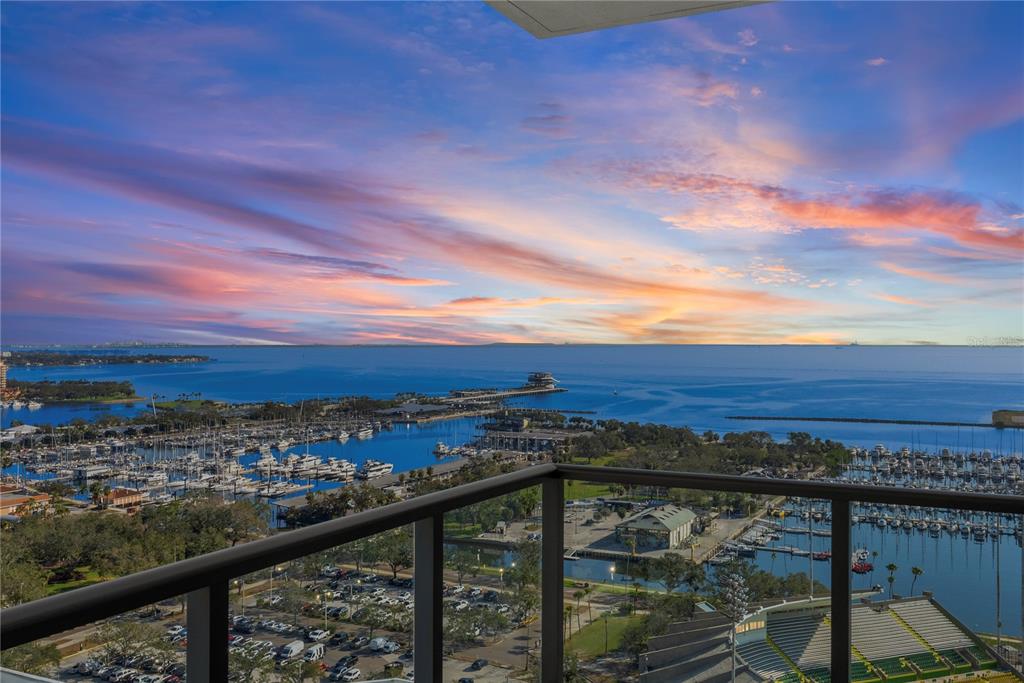 301 1ST STREET S UNIT 2104