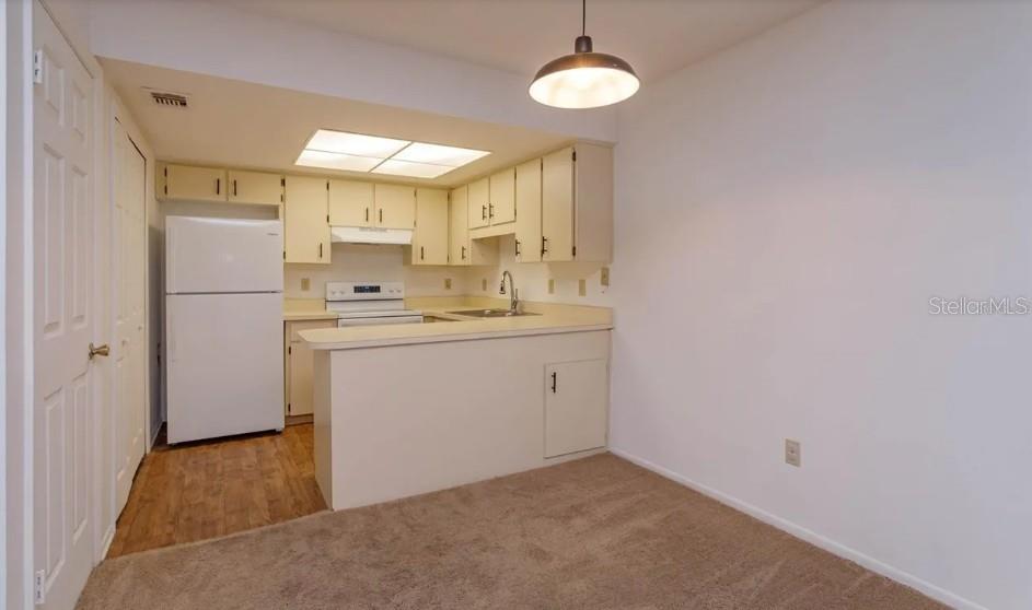 68 WINDTREE LANE UNIT 201, WINTER GARDEN, FL — photo 5 of 24