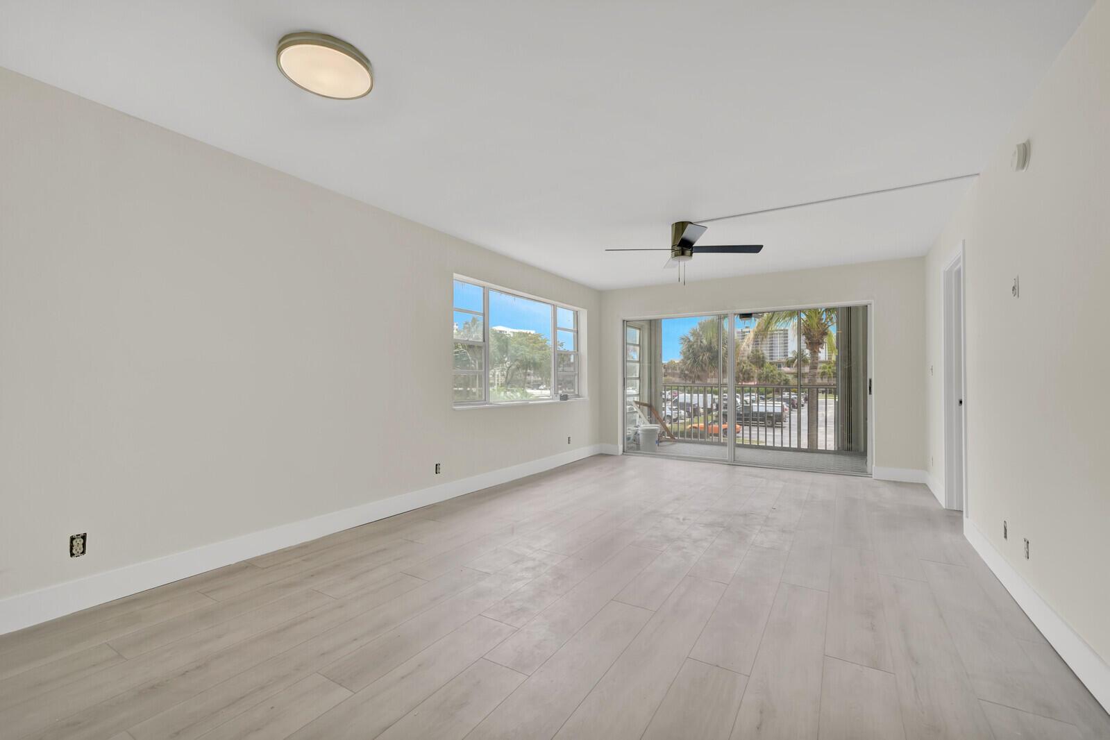 3201 NE 8th Street # 206, Pompano Beach FL 33062