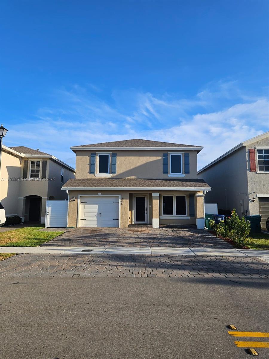 607 NE 4th St, Florida City FL 33034