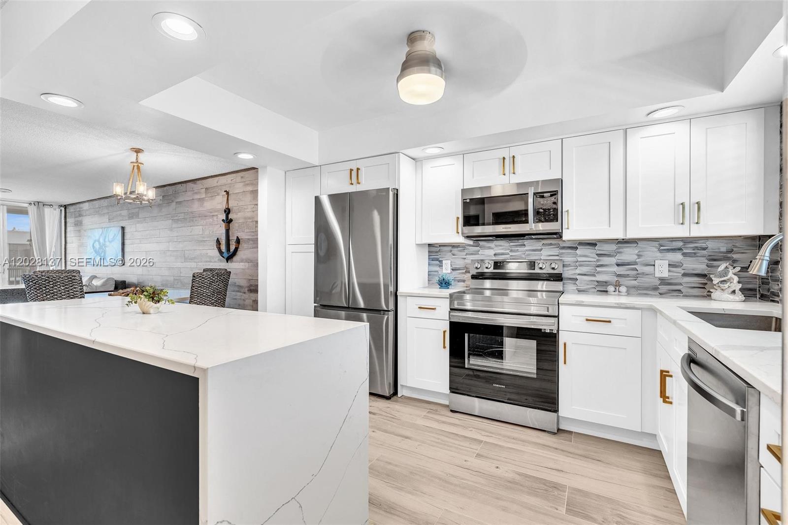 2018 S Federal Hwy # 402, Boynton Beach FL 33435