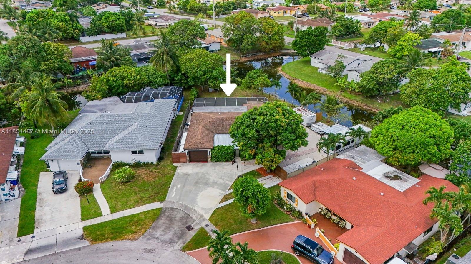 4301 NW 45th Ave, Lauderdale Lakes FL 33319