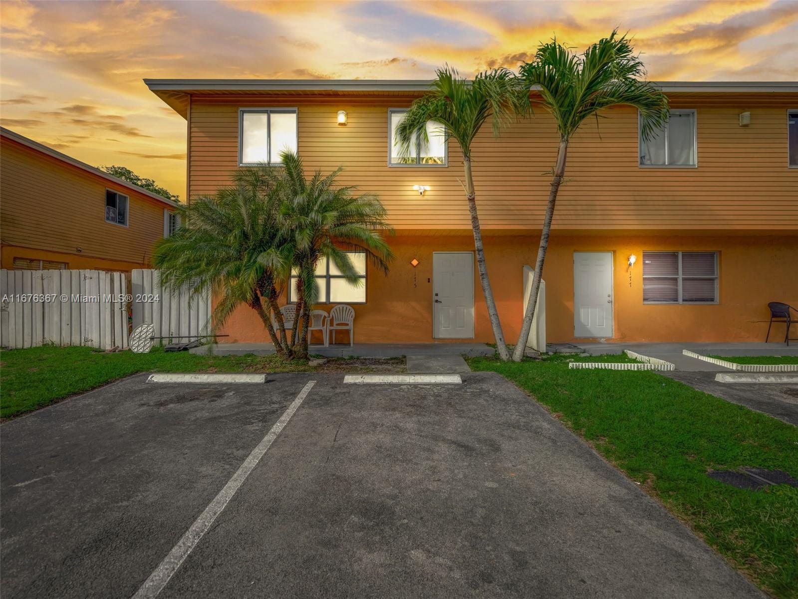 175 NE 12th Ave # 175, Homestead FL 33030