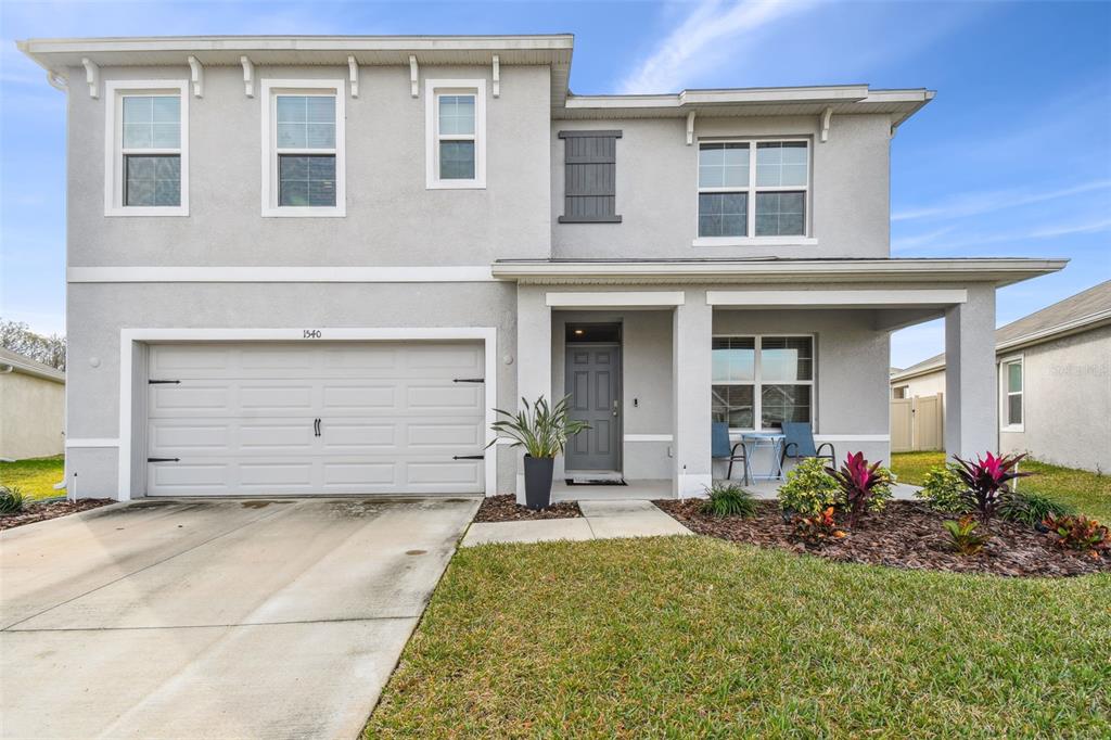 1540 GLEN GROVE LOOP
