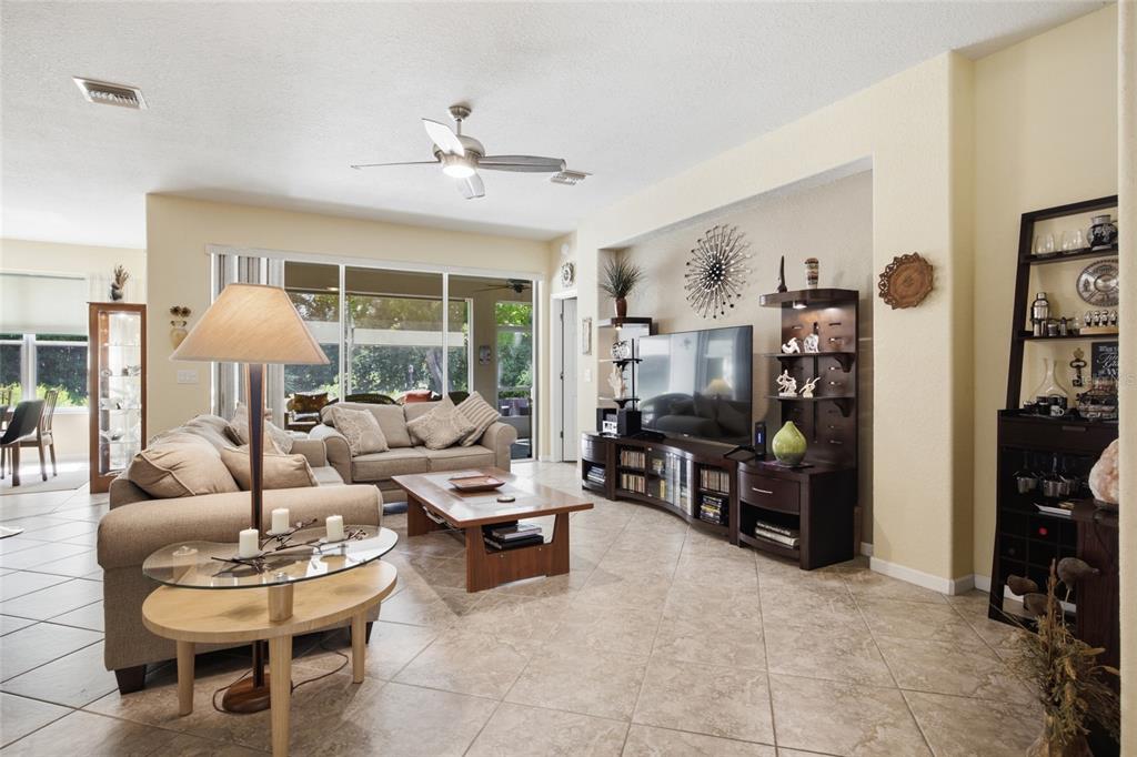 9457 SW 66TH LOOP, OCALA, FL — photo 5 of 30