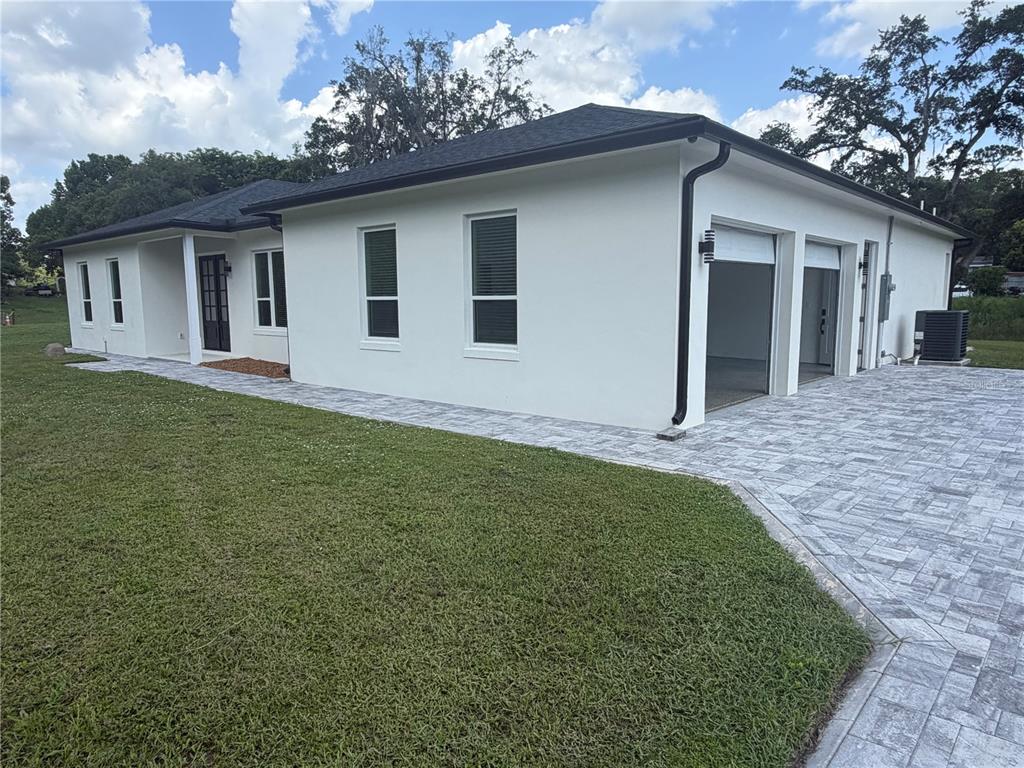 1148 TURNER LANE