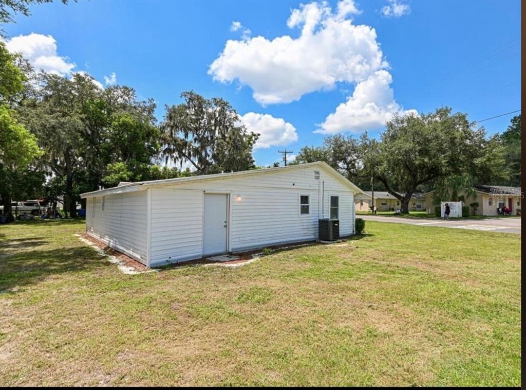 5620 1ST STREET UNIT rear