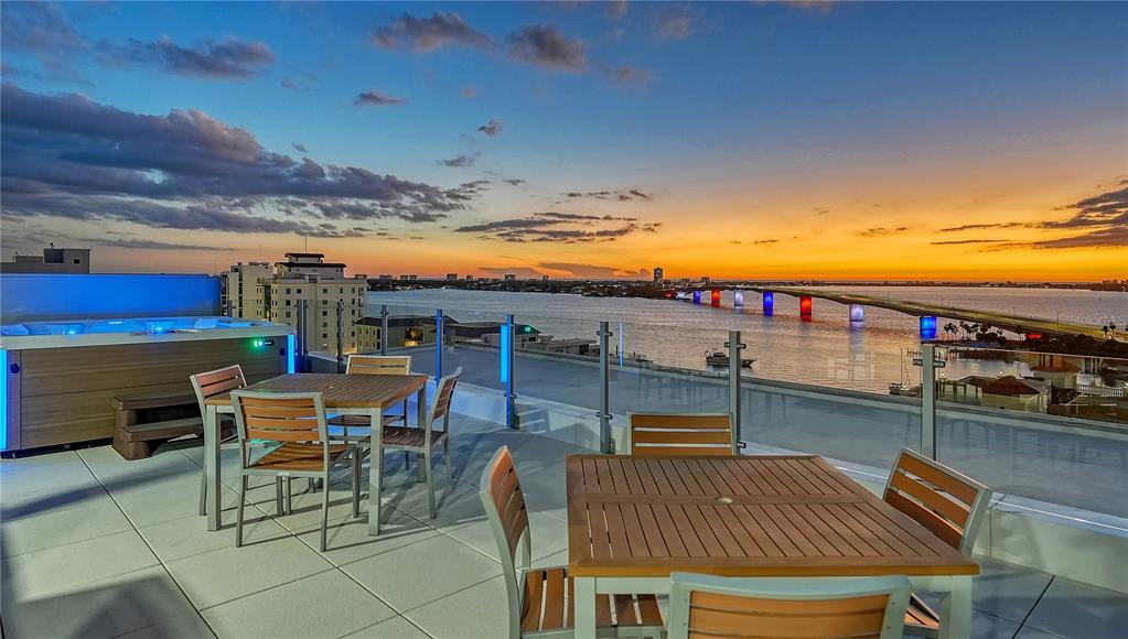 111 GOLDEN GATE UNIT 403, SARASOTA, FL — photo 4 of 30