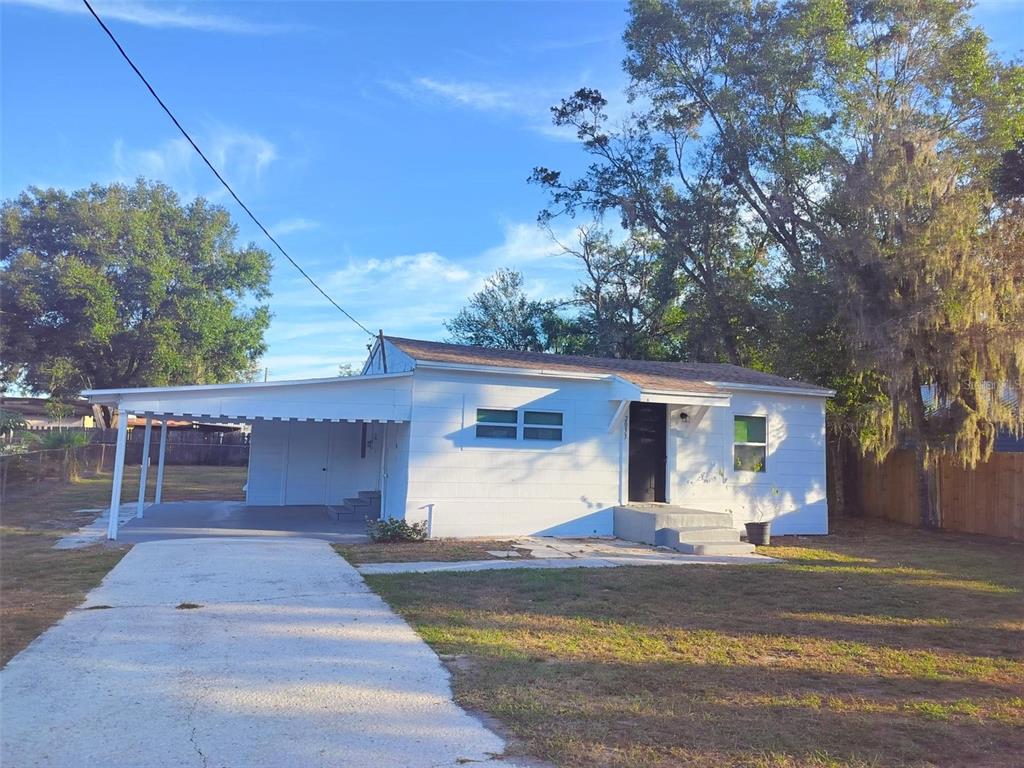 2033 WAYMAN STREET