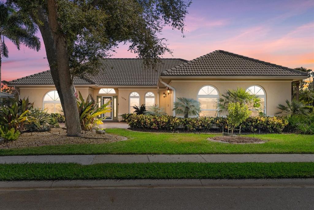 1424 GLENEAGLES DRIVE