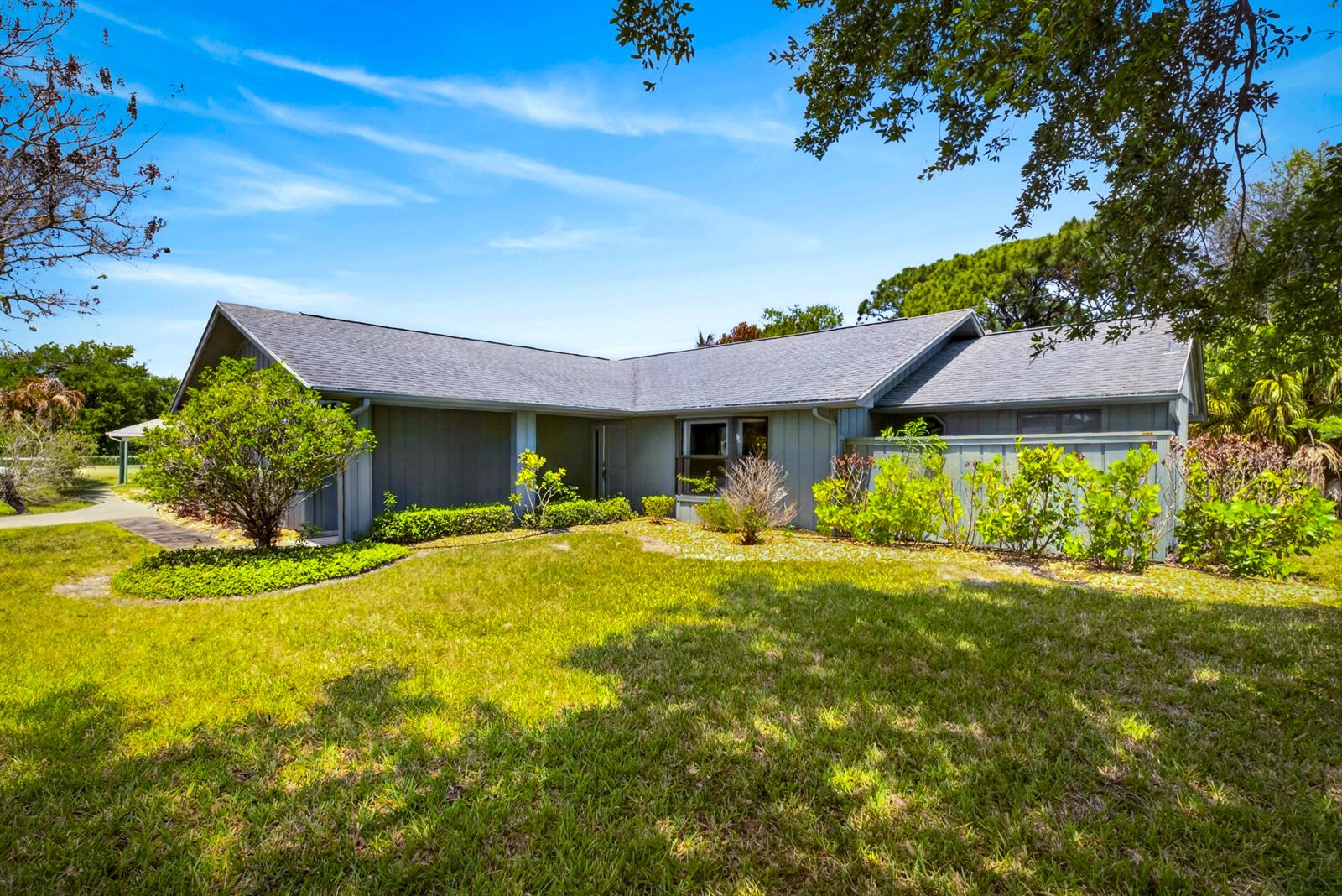 2289 SE Genoa Street, Port St. Lucie FL 34952