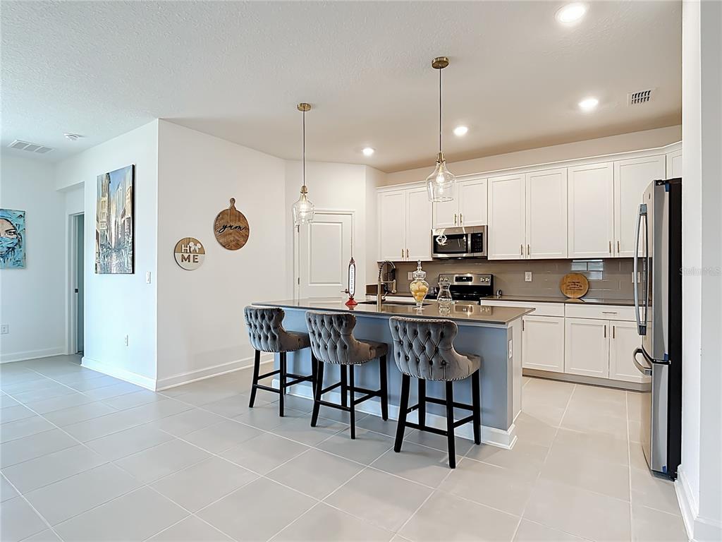 4036 REDBRIDGE LOOP, DAVENPORT, FL — photo 3 of 30