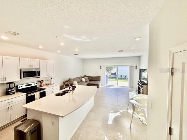 4520 CALVARY WAY, ST CLOUD, FL — photo 2 of 9