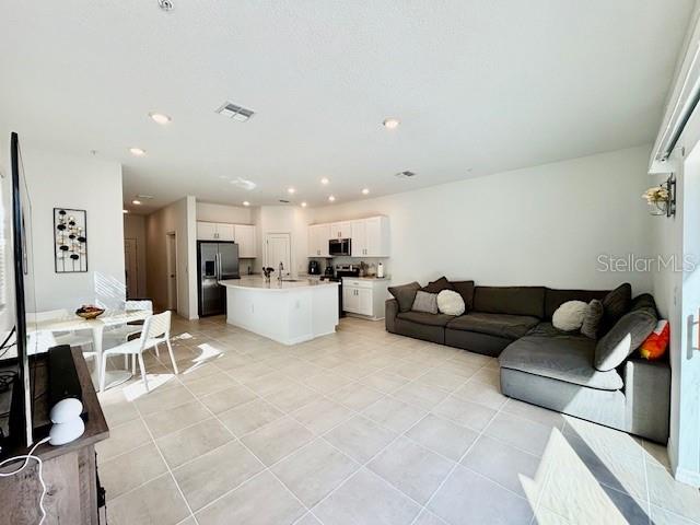 4520 CALVARY WAY, ST CLOUD, FL — photo 4 of 9