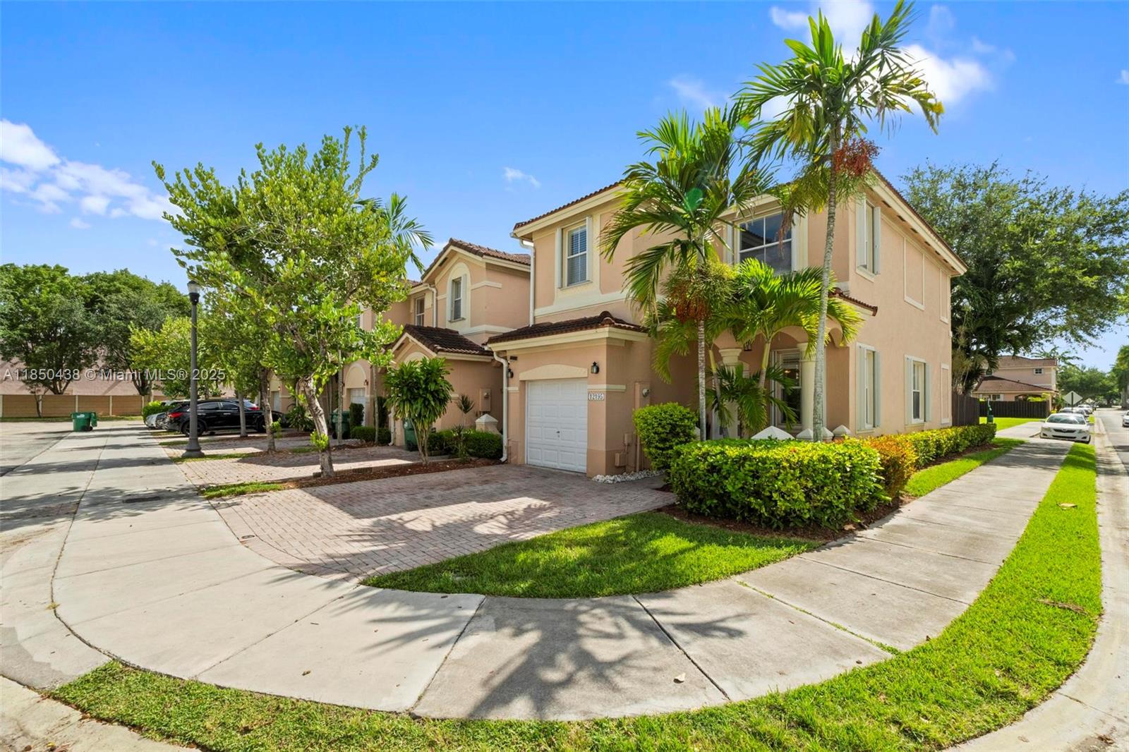 12195 SW 124th Path, Miami FL 33186
