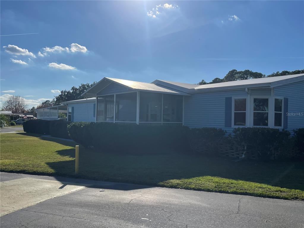 911 BLUE HERON BOULEVARD