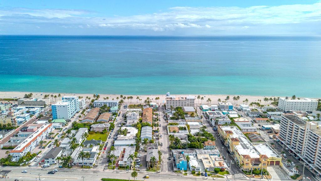 334 Oregon Street, Hollywood FL 33019