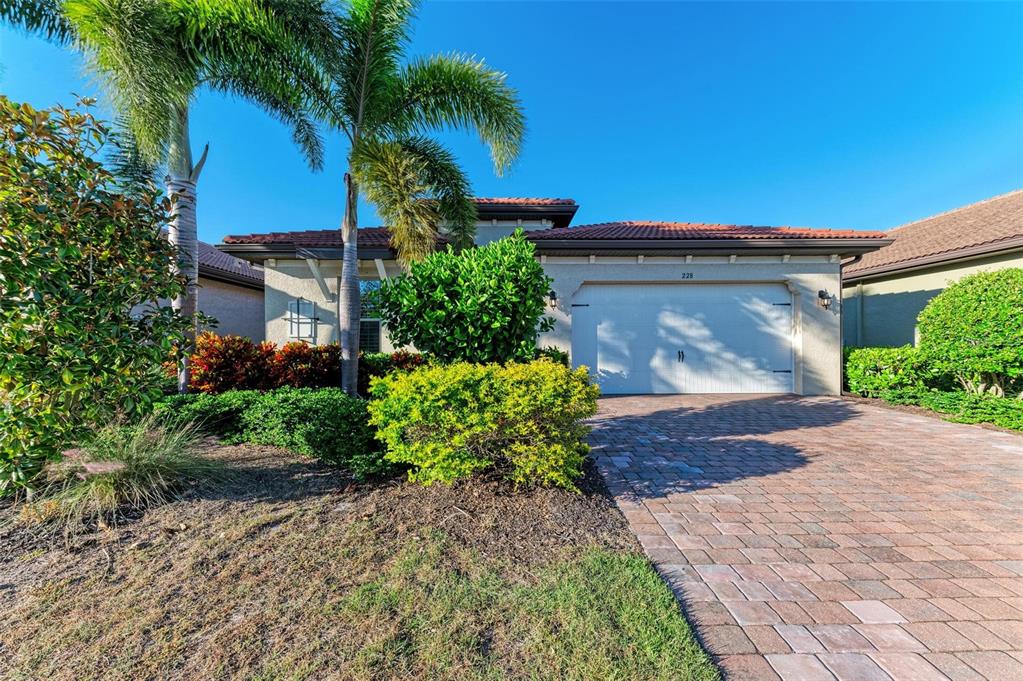 228 MARAVIYA BOULEVARD, NOKOMIS, FL — photo 5 of 30