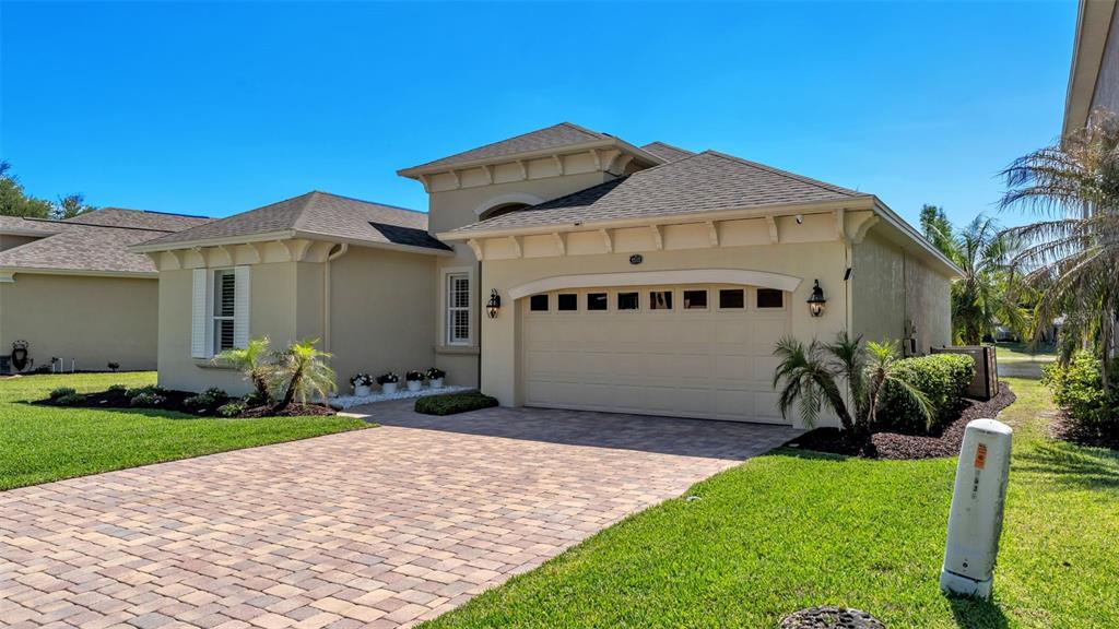 4628 LATHLOA LOOP