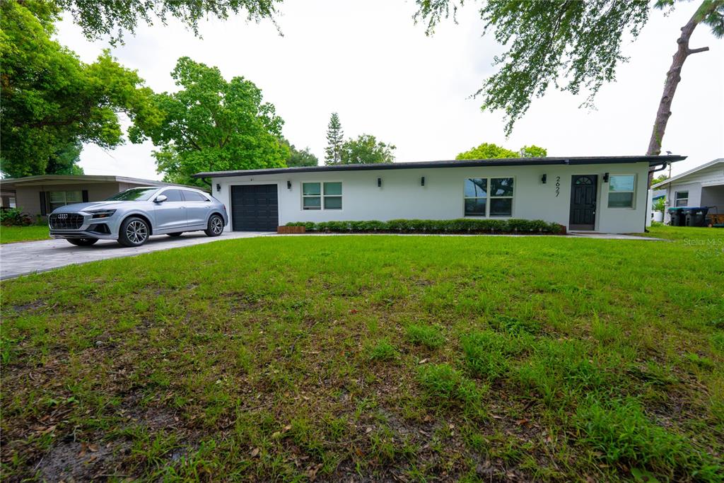 2627 AMBERGATE ROAD