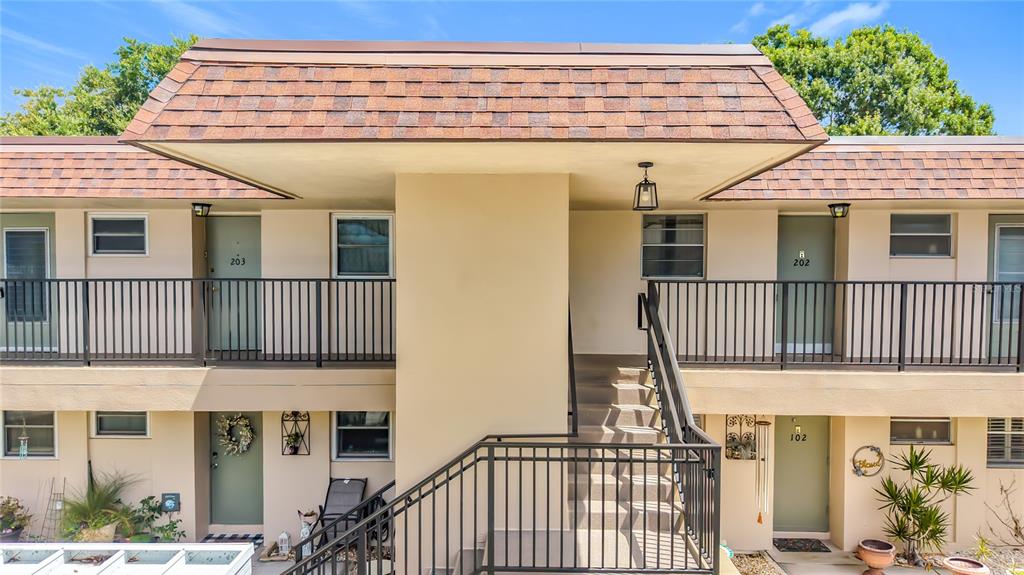 9945 47TH AVENUE N UNIT 203