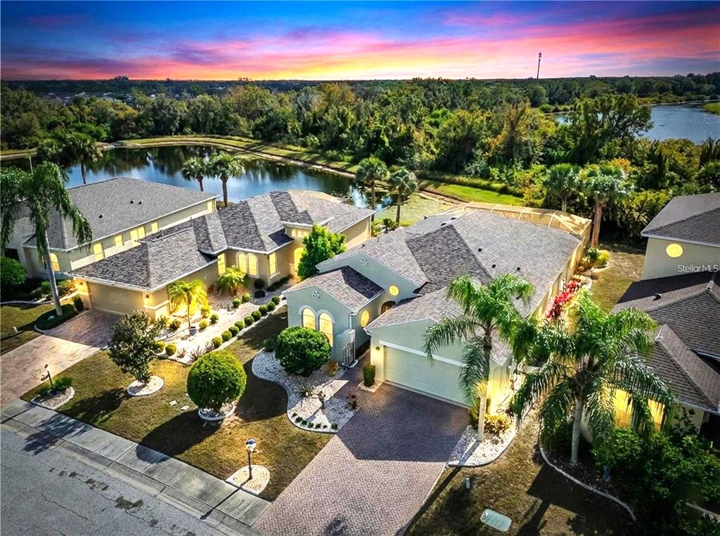 1032 REGAL MANOR WAY