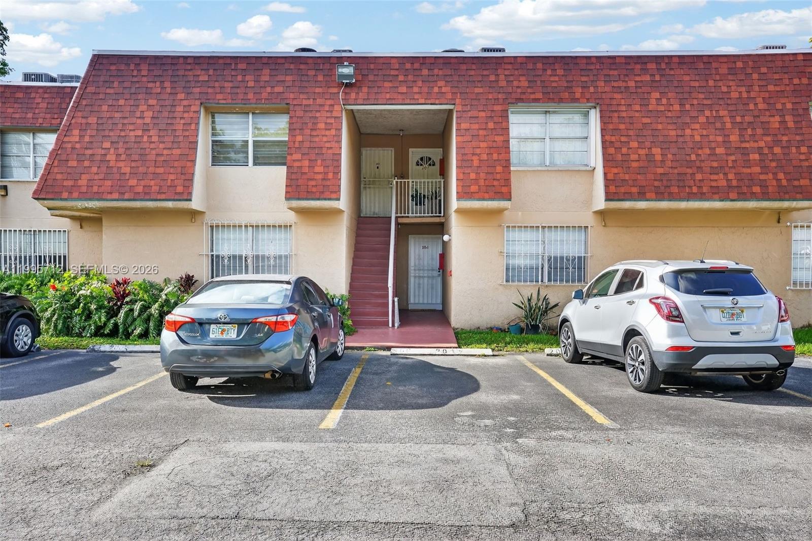 200 NW 107th Ave # 104, Miami FL 33172