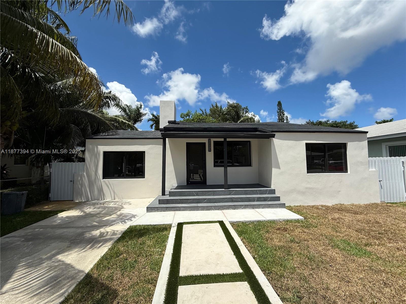 427 NW 82nd Ter, Miami FL 33150