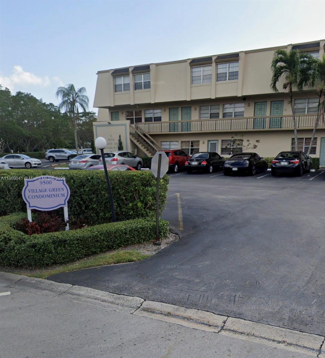 9500 SW 3rd St # 239, Boca Raton FL 33428