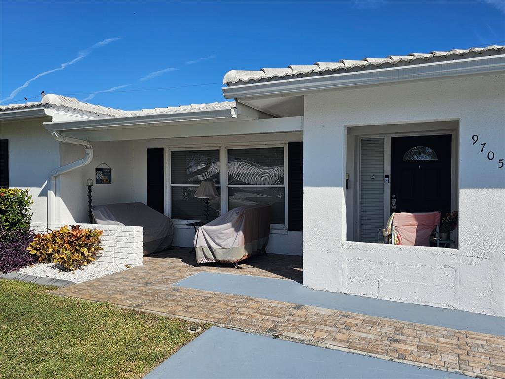 9705 MAINLANDS BOULEVARD W, PINELLAS PARK, FL — photo 3 of 30