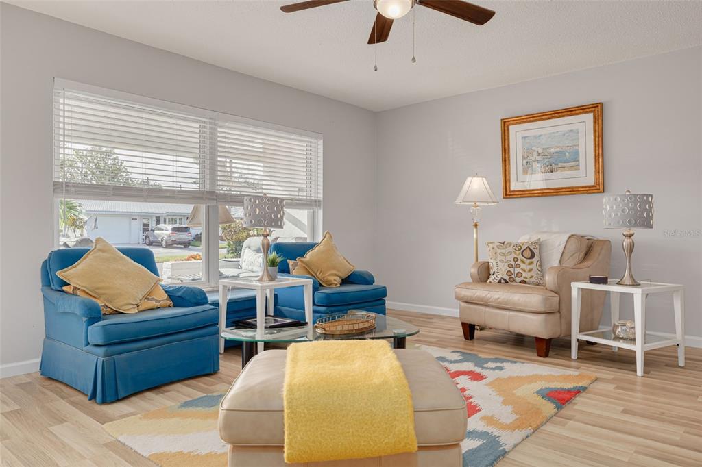 9705 MAINLANDS BOULEVARD W, PINELLAS PARK, FL — photo 5 of 30